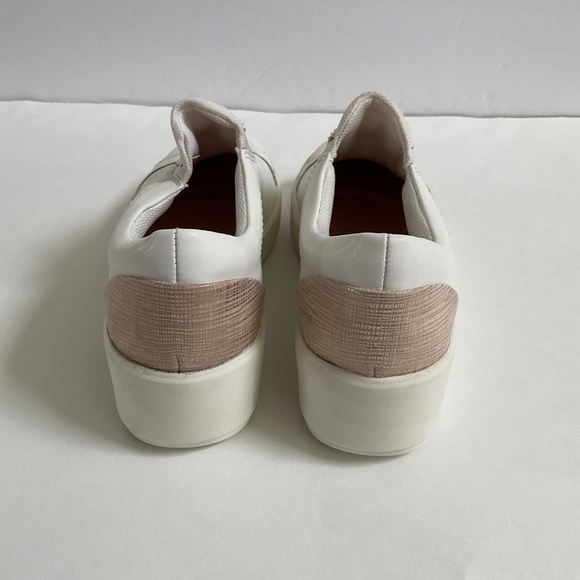 Clarks Women's Layton Rae Leather Sneakers Sz 7 White Zipper - Picture 8 of 10